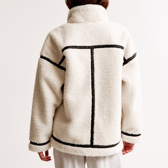 A&F Sherpa Jacket - Picture 4 of 6